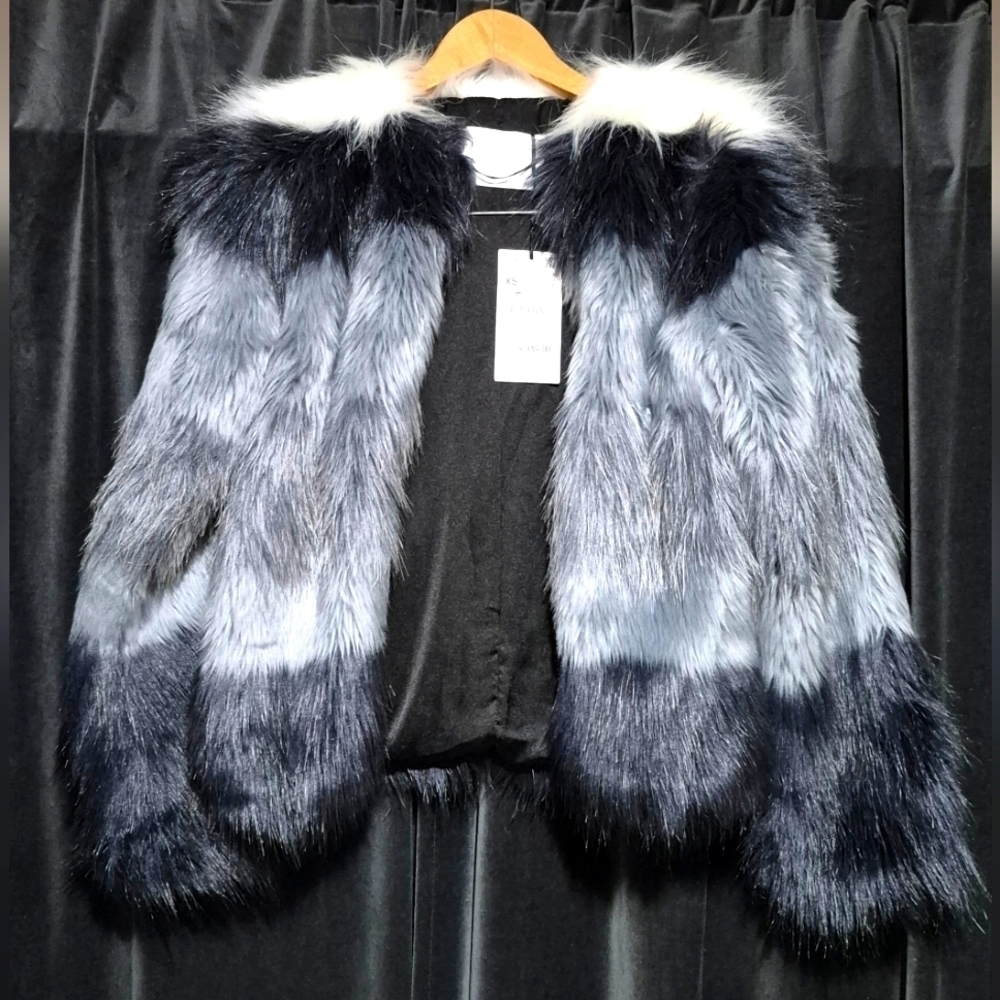 Zara Black and Gray Faux Fur Teddy Jacket - Picture 1 of 4